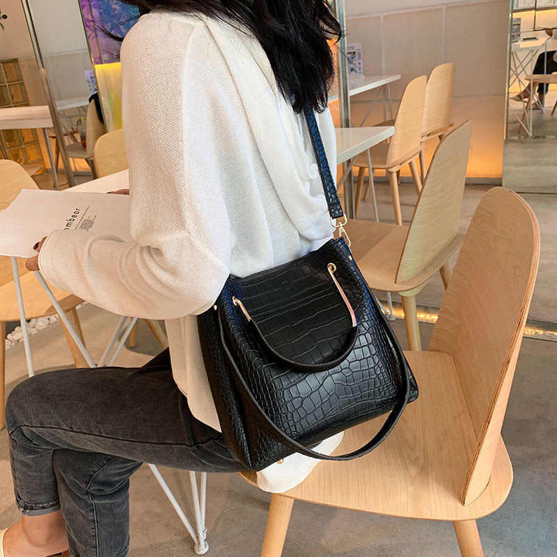 https://cdn.shopify.com/s/files/1/0462/8493/1232/products/Hee535a5c5d6240b79e1eb88c29896e86Y.jpg?v=1666697765